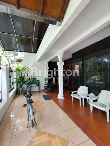 image RUMAH ETNIK SIAP HUNI TENGAH KOTA (2)