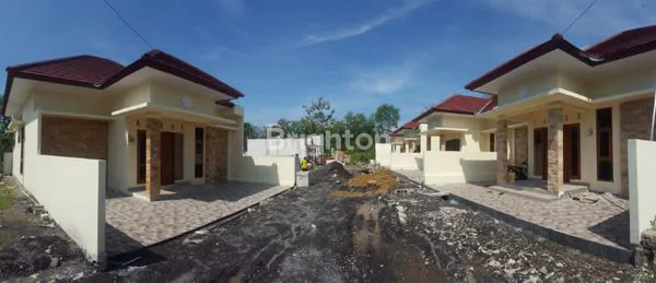 image JANGAN KAGET ! RUMAH DIHARGA BAWAH PASARAN SETALAH BBM NAIK SUASANA ISLAMI (1)