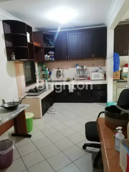 image RUMAH BAGUS TERAWAT PENJARINGAN SARI LINGKUNGAN NYAMAN DEKAT RAYA MERR (7)