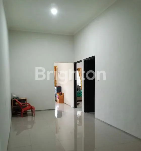 image RUMAH SIAP HUNI LEBAK DEKAT KENJERAN, PAKUWON CITY, MERR (3)