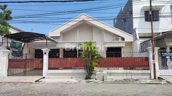 image SUTOREJO ROW JALAN 5 MOBIL (1)