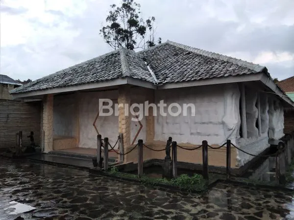 EKS RESTO DI MAIN ROAD KOLONEL MASTURI