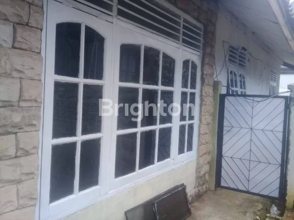 image RUMAH HOOK SIAP HUNI PONDOK RANJI CIPUTAT  TANGERANG  - RUMAH DEKAT BINTARO PLAZA  (4)