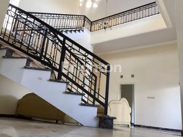 image RUMAH FURNISH PUNCAK DIENG EXECUTIVE MALANG (4)