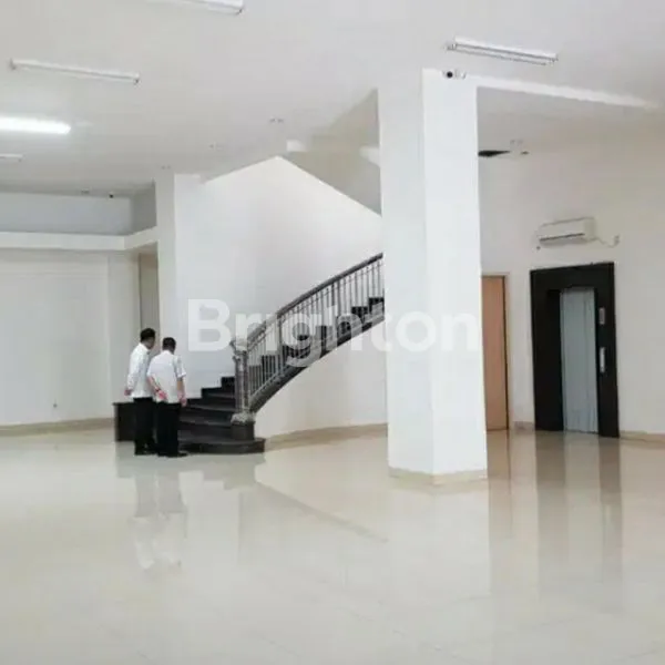 image DIJUAL BANGUNAN KOMERSIAL NOL  JALAN RAYA  JEMURSARI (2)