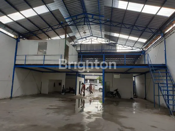 image DISEWAKAN GUDANG DI RAYA NAROGONG, PANGKALAN 6BEKASI (4)