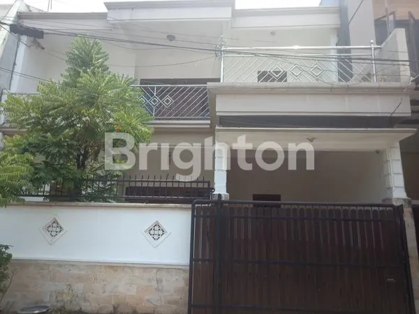 image RUMAH DI SIMPANG DARMO PERMAI SELATAN (1)