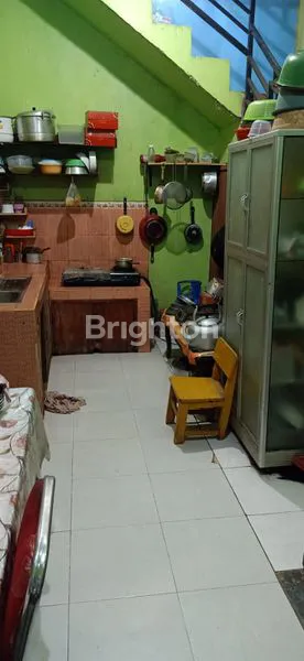 image RUMAH BAGUS 2 LANTAI DI TANJUNG BARAT JAKARTA SELATAN (7)
