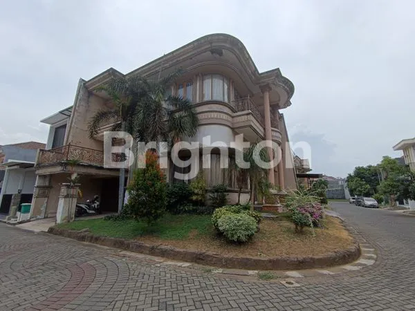 image RUMAH SIAP HUNI BAGUS MEGAH DI TAMAN MUTIARA PAKUWON CITY, SURABAYA TIMUR* (8)