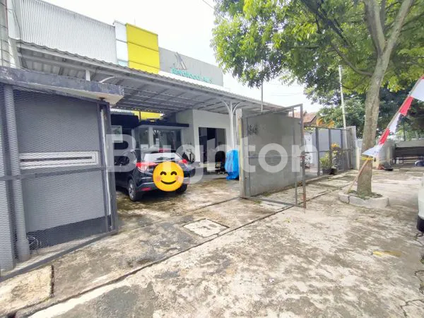 BANGUNAN GEDUNG COCOK UNTUK USAHA/KANTOR DI LOKASI PRIMA