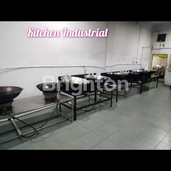 image BANGUNAN KOMERSIL SIAP PAKAI (2)