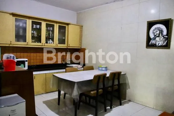 image RUMAH BANGUNAN BELANDA, BERSIH DAN TERAWAT AREA PULAU PULAU (5)