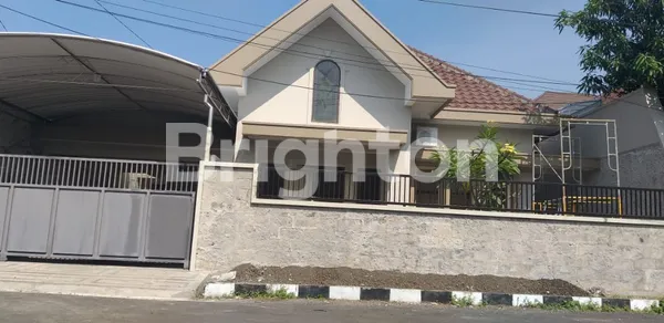 image RUMAH SIAP HUNI BEBAS BANJIR DI MANYAR KARTIKA SURABAYA TIMUR (1)
