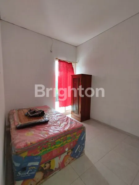 image RUMAH GREENLAND 2 LANTAI SIAP HUNI KEDIRI (5)