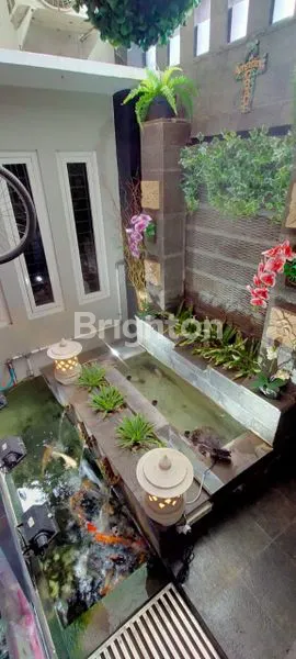 image RUMAH BANGUNAN BAGUS 3 LANTAI DI MOJOSONGO SOLO (7)