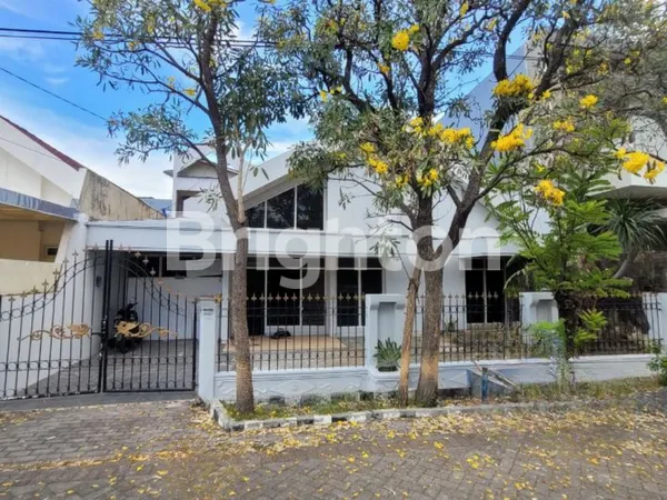 RUMAH TERAWAT MANYAR SELANGKAH KE DHARMAHUSADA, KERTAJAYA, GALAXY MALL