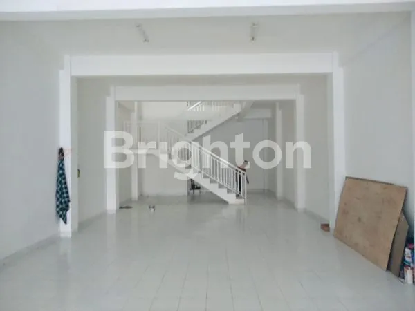 image RUKO RAYA KENJERAN BARU GRESS 3 LANTAI STRATEGIS (3)