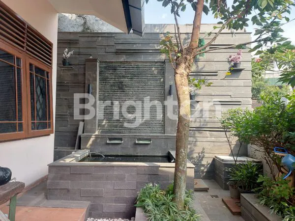 image RUMAH CANTIK DI SAWAH KURUNG, BANDUNG (1)