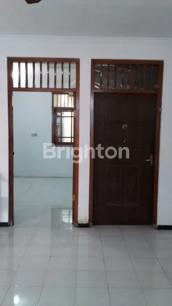 image RUMAH 1.5 LANTAI DI BENDUL MERISI PERMAI. COCOK UNTUK RUMAH KOST KARENA DEKAT KAMPUS UNTAG (3)