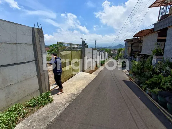 image TANAH VIEW CIAMIK GUNUNG PANDERMAN, GUNUNG ARJUNO, & GUNUNG WUKIR SANGAT COCOK BUAT HUNIAN, CAFE, DLL (2)