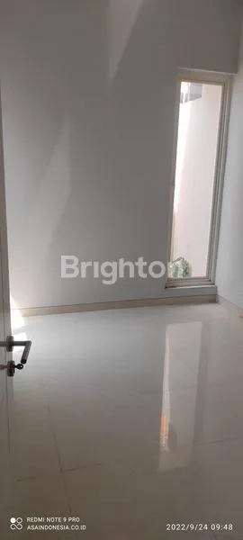 image DISEWAKAN RUMAH SIAP HUNI,BANGUNAN BARU, CLUSTER BARU KAHURIPAN  PUSAT KOTA SIDOARJO DEKAT TOL, PONDOK JATI, PONDOK MUTIARA, MUTIARA REGENCY (3)