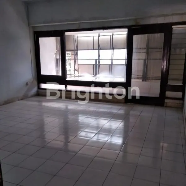 image RUKO 0 JALAN RAYA COMMERSIAL AREA LOKASI SANGAT STRATEGIS PUSAT KOTA SURABAYA (3)