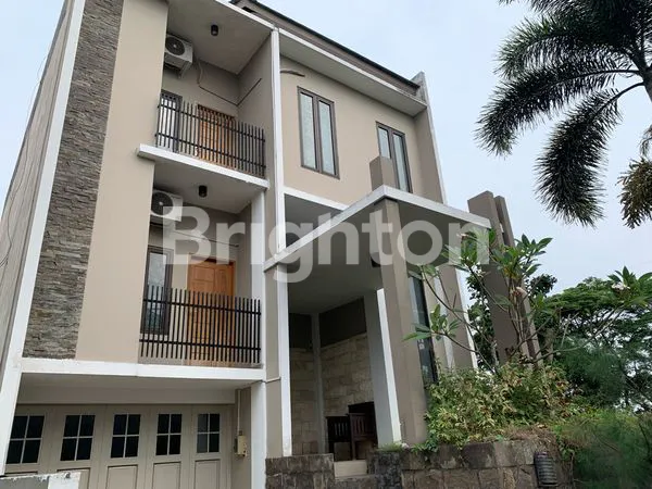 image RUMAH SIAP HUNI DI KEDIRI (1)