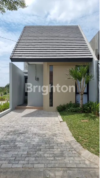 image RUMAH BARU CICILAN 2 JUTA-AN BARAT SURABAYA FASILITAS LENGKAP  (1)