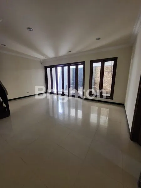 image RUMAH MINIMALIS 2 LANTAI SAN DIEGO PAKUWON CITY (5)