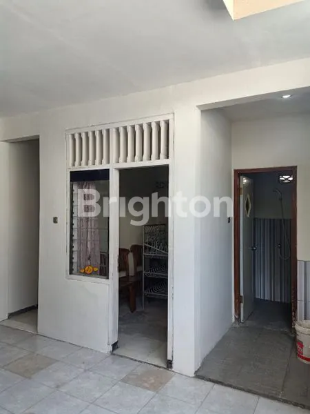 image DIJUAL CEPAT RUMAH KANTOR SIYAP HUNI DI JALAN MENOREH SEMARANG BARAT (2)