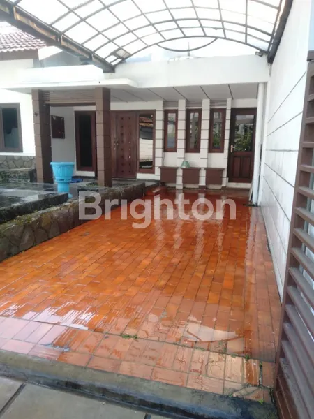 image RUMAH SIAP HUNI MURAH JARANG ADA ROW LEBAR JAJAR TUNGGAL DARMO SENTOSA RAYA  (8)