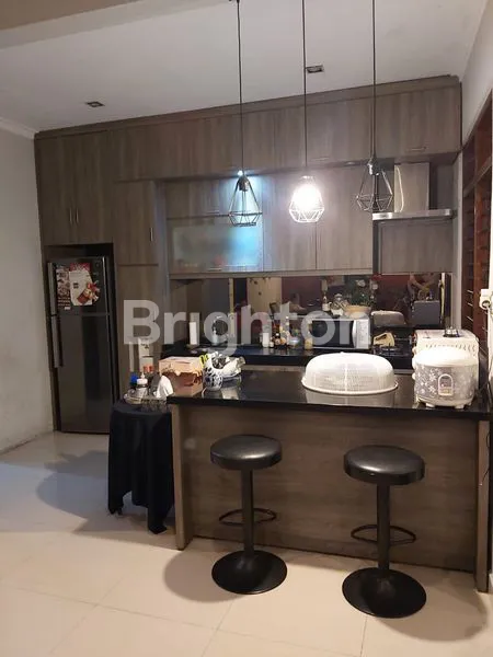 image TURUN HARGA RUMAH BUTUH TERJUAL CEPAT DI HALIM, JAKARTA TIMUR. (2)