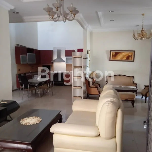 image RUMAH HOOK MEWAH SIAP HUNI DI JEMURSARI REGENCY AMAN BEBAS BANJIR  (3)