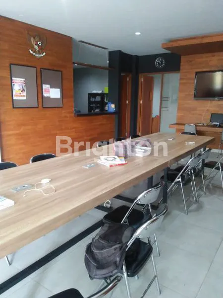 image BANGUNAN COCOK UNTUK KANTOR (4)
