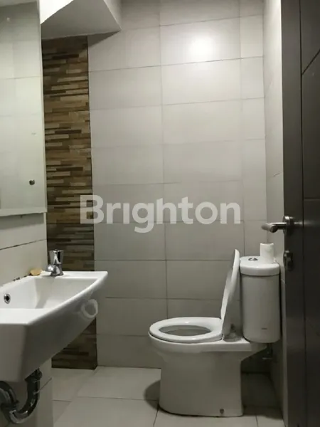 image 2 RUMAH JEJER FULL FURNISH DI PUSAT KOTA BEKASI DEKAT SUMMARECON MALL, RS PRIMAYA (8)