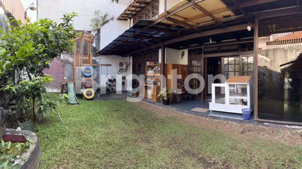 image RUMAH 2 LT NYAMAN & ASRI CIGADUNG 5 MENIT KE JALAN TUBAGUS ISMAIL (5)