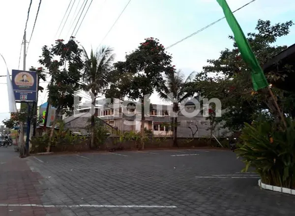 image BANGUNAN EX RESTAURANT BOEMBOE MERTUA DI BAYPASS MUMBUL  NUSA DUA (7)