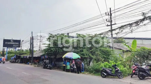image HOT!! DIJUAL MURAH DI RAYA KEPATIHAN , BENOWO GRESIK (3)