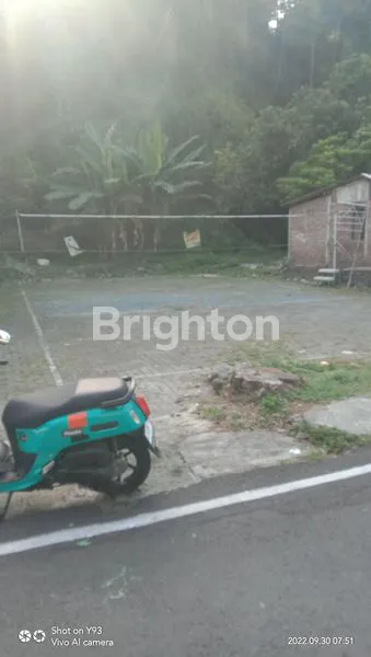 TANAH DI LEMPONGSARI