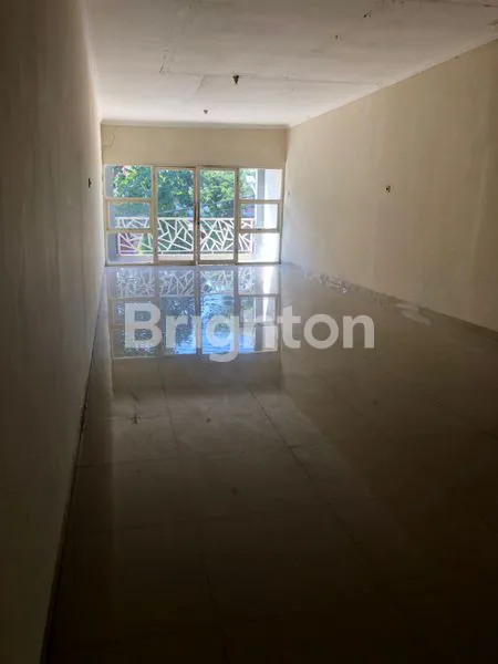 image RUKO DIPINGGIR JALAN RAYA TENGGILIS COCOK UNTUK BERBAGAI MACAM USAHA (2)