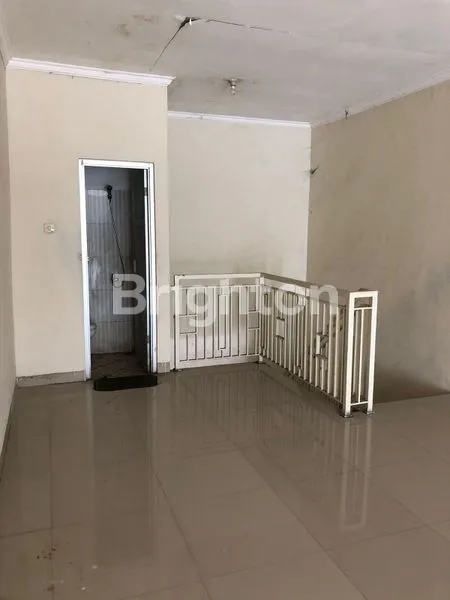 image RUKO DIPINGGIR JALAN RAYA TENGGILIS COCOK UNTUK BERBAGAI MACAM USAHA (4)