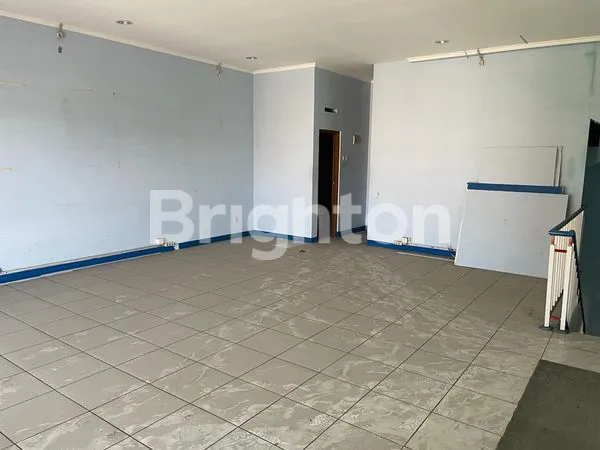 image RUKO 3 SETENGAH LANTAI LOKASI MAINROAD (2)