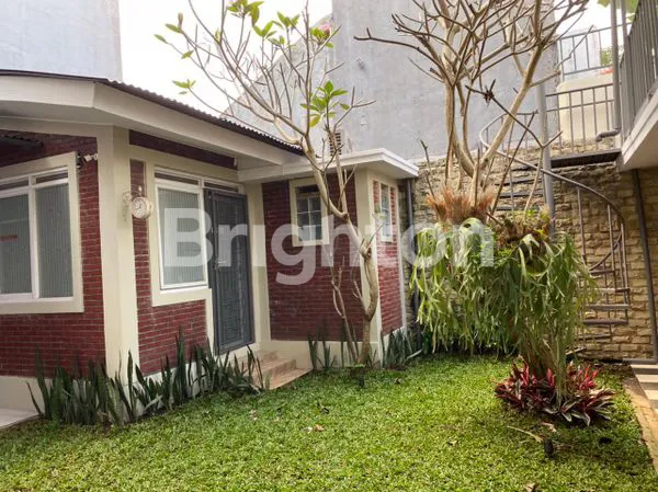 image RUMAH FULL FURNISHED SIAP HUNI DI KOTA BARU PARAHYANGAN (1)