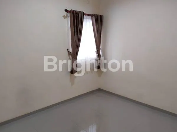 image RUMAH GRAND DELTASARI CLUSTER MAGNOLIA WARU SIDOARJO  (6)