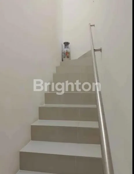 image RUMAH DIAN ISTANA CLUSTER OASIA SURABAYA (5)