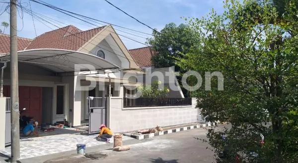 image RUMAH SIAP HUNI BEBAS BANJIR DI MANYAR KARTIKA SURABAYA TIMUR (2)