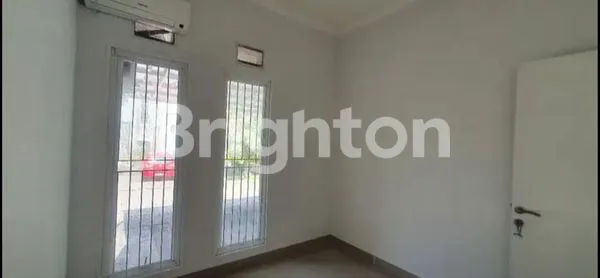 image RUMAH 2 LANTAI SANGAT CANTIK SEJUK DAN NYAMAN VIEW GUNUNG SIAP HUNI (6)