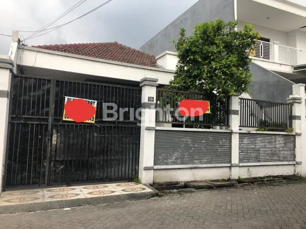 image RUMAH PLOSO TIMUR (1)