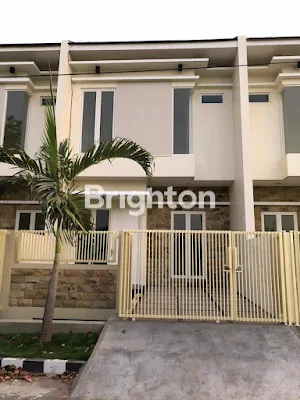 image RUMAH GRESS MINIMALIS DI GRAND KENJERAN (1)