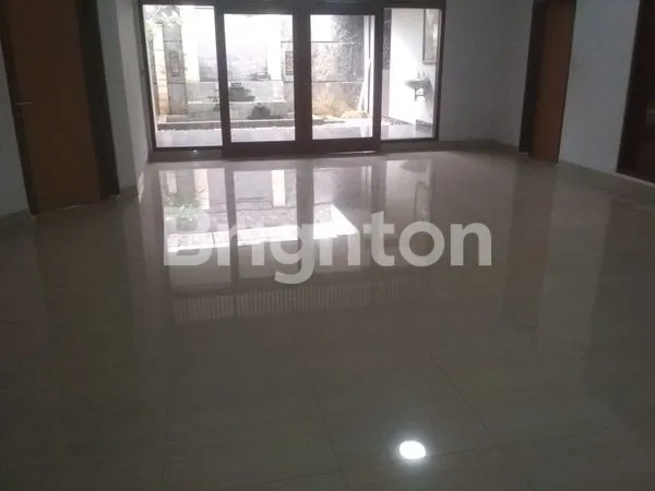 image RUMAH CANTIK DI KOMPLEK PAKUAN 2 KOTA BOGOR (7)